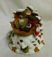 CHARMING TAILS BY DEAN GRIFF- CHRISTMAS FIGURINE - SILENT NIGHT MUSIC BOX