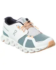 On Running Cloud 5 Push Sneaker