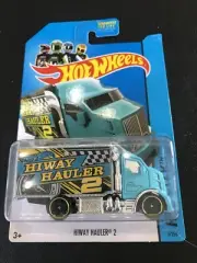2014 Hot Wheels HW City Hiway Hauler 2 6/250 (A6)