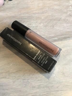 bareminerals matte liquid lipcolor- Om