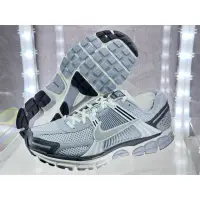 在飛比找蝦皮購物優惠-全新台灣公司貨 NIKE ZOOM VOMERO 5 寶寶藍