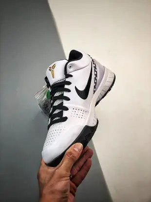 【格格巫】耐克 Nike Zoom Kobe 4 &#92;