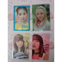 在飛比找蝦皮購物優惠-TWICE兔專輯空專小卡隨機物album photocard