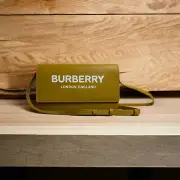 BURBERRY ladies Logo Print Leather Wallet With Detachable Strap 80463081