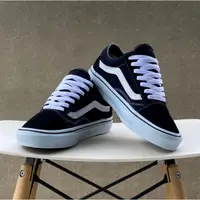 在飛比找蝦皮購物優惠-Vans Old Skool 經典鞋款