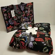 Vera Bradley Throw and Gift Tote Set in Venetian Paisley