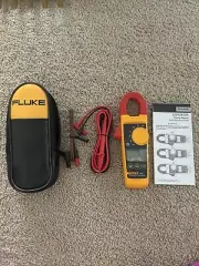 Fluke 325 True RMS DC AC Current and Voltage Tester Capacitance Clamp No Box