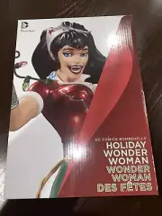 NEW DC Collectibles DC Comics HOLIDAY Wonder Woman Bombshells Statue, Sealed