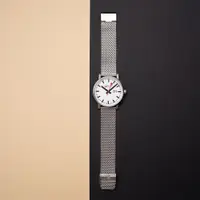 在飛比找ETMall東森購物網優惠-MONDAINE 瑞士國鐵evo2時光走廊腕錶-40mm/米