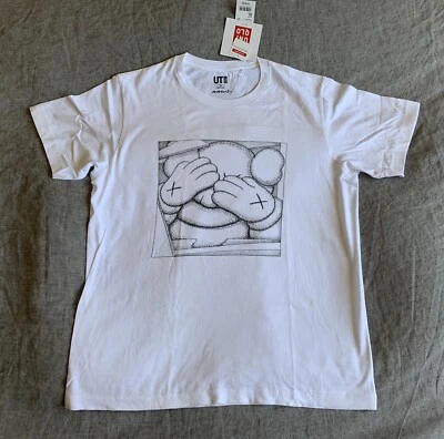 BRAND NEW KAWS X UNIQLO CHUM WHITE TEE MEN’S SIZE XLARGE SS16