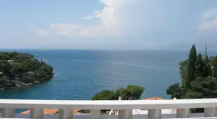 Apartment Ivan - beautiful sea view