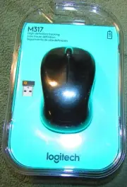Logitech M317 Wireless Laptop Notebook Computer Compact Mouse Black New!