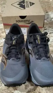 Saucony Endorphin Edge Trail Shoe - Mens Size 10 Black/Gold - NEW w/box
