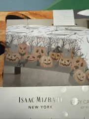 Halloween Pumpkins Bats Isaac Mizrahi Table Cloth 60 X 84 Oblong