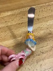 Vintage Resin Mermaid Pink Hors devours Snack Knife 5 1/2" New Old Stock