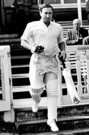 Middlesex's Denis Compton Walks Out To Bat For The Last Time 1957 OLD PHOTO