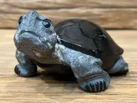 在飛比找Yahoo!奇摩拍賣優惠-【尤不拉石製名龜收藏】黃龜甲 黃金龜 平安龜 烏龜 石雕 石