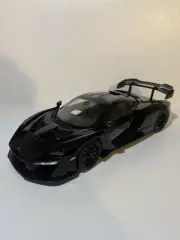 AUTOart 1:18 McLaren Senna in Stealth Cosmos