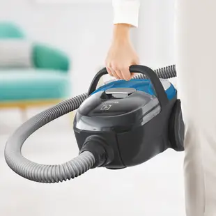 Electrolux 伊萊克斯 輕量小旋風集塵盒吸塵器 Z1233