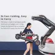 Portable 50KM Electric Scooter Adult Foldable Travel E Bike 900W 40KM/H