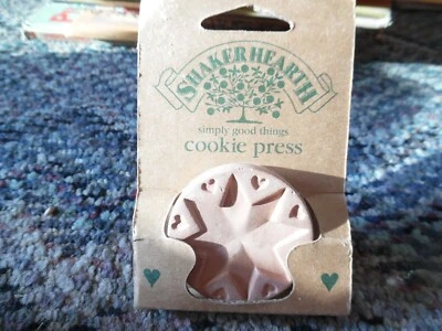Shaker Hearth Star & hearts cookie press stamp terra cotta NEW by Wilton