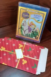 Rapunzel’s Tangled Adventure Complete Series (Blu-ray) + Disney Giftbox-w/SLEEVE