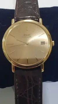 在飛比找Yahoo!奇摩拍賣優惠-PIAGET 伯爵  18k金 自動上鍊機械錶