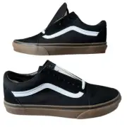 VANS Old Skool Shoes Sneakers Black Gum - Brand New With Box - Men’s 9