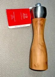 Peugeot 8-Inch Classic Fidji Salt Mill Grinder (Olive Wood) NEW