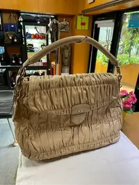 在飛比找Yahoo!奇摩拍賣優惠-美麗堡Outlet精品 PRADA BR4732  全皮皺折