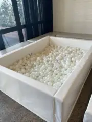 ** HIRE ONLY ** WHITE BALL PIT HIRE MELBOURNE SOUTH EAST SUBURBS