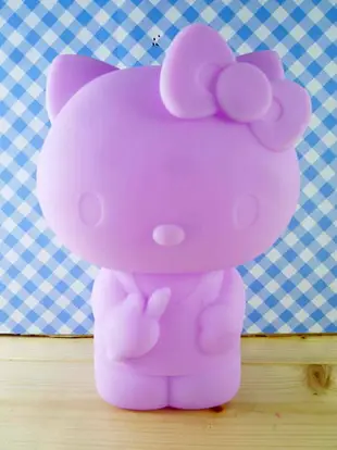 【震撼精品百貨】Hello Kitty 凱蒂貓 化妝包/筆袋-化妝包-立體矽膠(紫) 震撼日式精品百貨