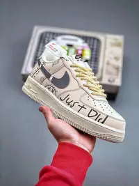 在飛比找Yahoo!奇摩拍賣優惠-Nike Air Force 1 Low’07 手繪腰果花 