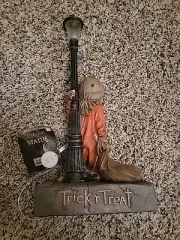 Spirit Halloween Trick r’ Treat Light-Up Lamp Post Sam Statue | Officially
