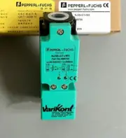 NJ30+U1+W4 NEW In Box Pepperl+Fuchs P+F Proximity Switch