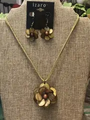 SALE~ BROWNISH SHELL SET NECKLACE 17-19” & EARRINGS SILVER TONE