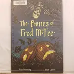 二手書📗英文繪本THE BONES OF FRED MCFEE//KURT CYRUS//節日、慶典