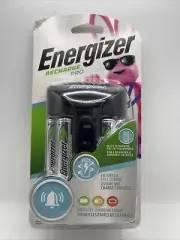Energizer Rechargeable AA and AAA Battery Charger Recharge Pro with 4 AA NiMH