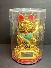 Solar Powered Dancing Bobble Head Toy - Lucky Waving Cat - Gold