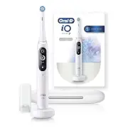 Oral-B iO 7 Series Rechargeable Toothbrush With Case - White