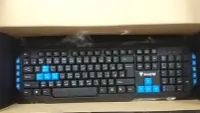 在飛比找Yahoo!奇摩拍賣優惠-@淡水無國界@廣寰 Kworld 藍翼戰鬥版 單鍵盤 裸裝 
