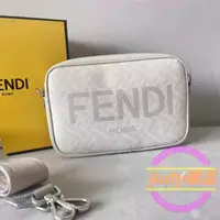 在飛比找蝦皮購物優惠-二手精品 芬迪 FENDI FF Logo 帆布拼牛皮相機斜