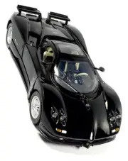 Tremendo! Horacio PAGANI ZONDA Supersport Coupé BENZ v12 1/24 Diecast Matrix...
