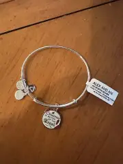 Alex And Ani “Christmas At The Beach” Bracelet NEW