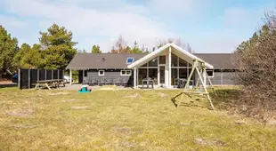 Spacious Cottage in Romo Jutland with Sauna