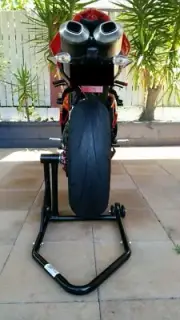 MV AGUSTA SINGLE SIDED SWINGARM PADDOCK STAND, F3, F4, BRUTALE, STRADALE, RIVAL,