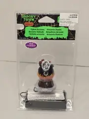 NEW Lemax SPOOKY TOWN Lighted Accessory Cauldron with Skull Stew 44311 Halloween