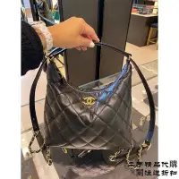 在飛比找Yahoo!奇摩拍賣優惠-二手精品代購CHANEL 22b  hobo 大號 嬉皮包 