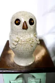 MIKE CRAVEN ( rare owl) POTTERY FOLK ART 8''X5''