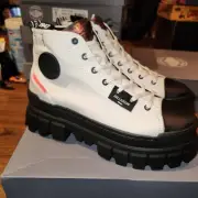 Palladium Women’s Revolt Hi TX Platform Boot, Star White, 97242-116-M size 8